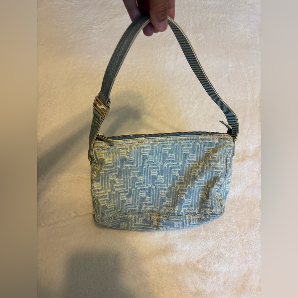🔴RARE🔴AUTHENTIC FENDI DENIM BAG
